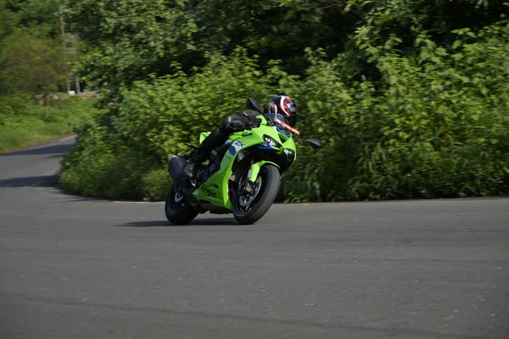 Kawasaki Ninja ZX-6R Colours (2026) - Colours & Images | Autocar India